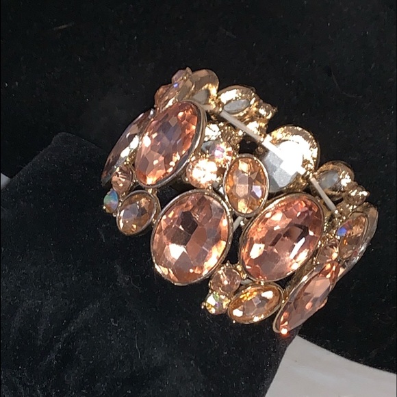 Rose gold crystal bracelet - Picture 1 of 2